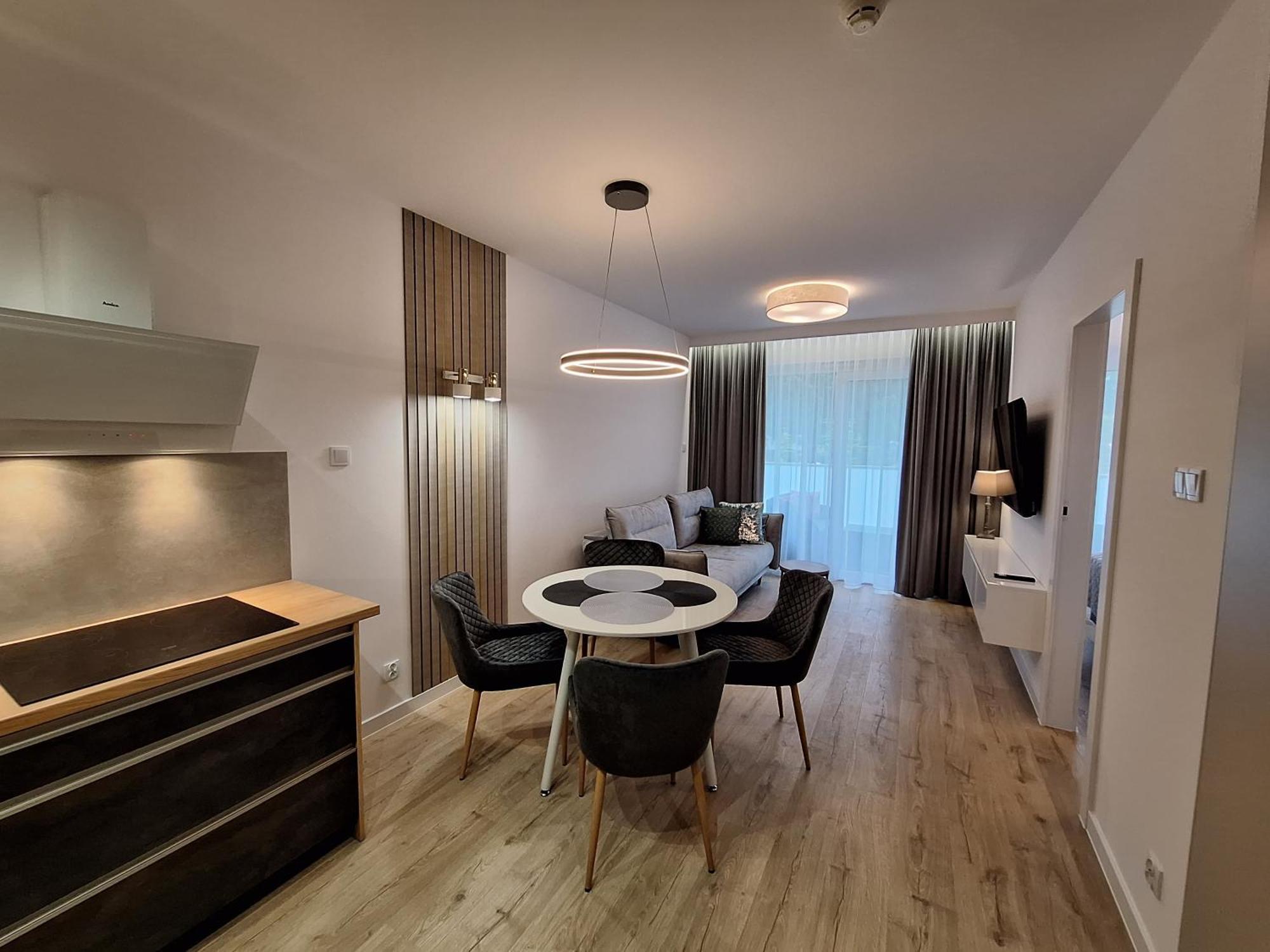 شقة Modern White Kollataja 7A كولوبرزيغ المظهر الخارجي الصورة